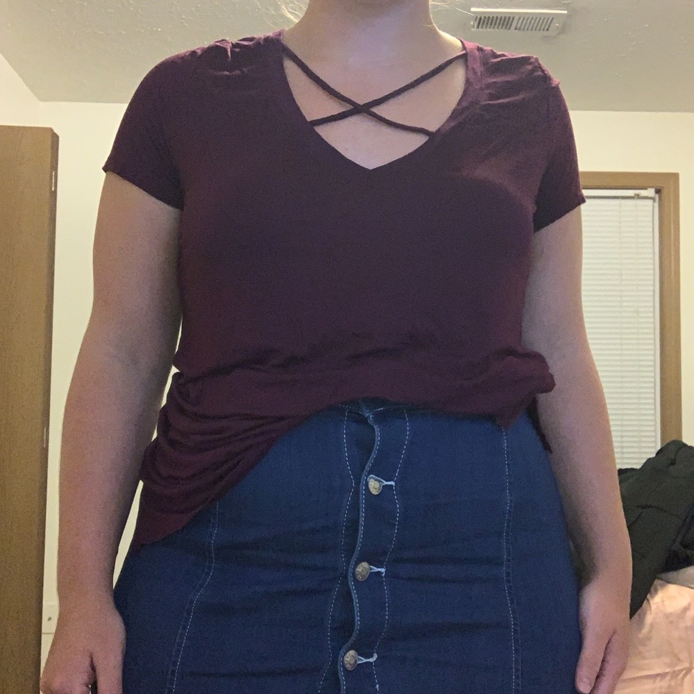 Cross String V-Neck Victoria’s Secret Pink Tee